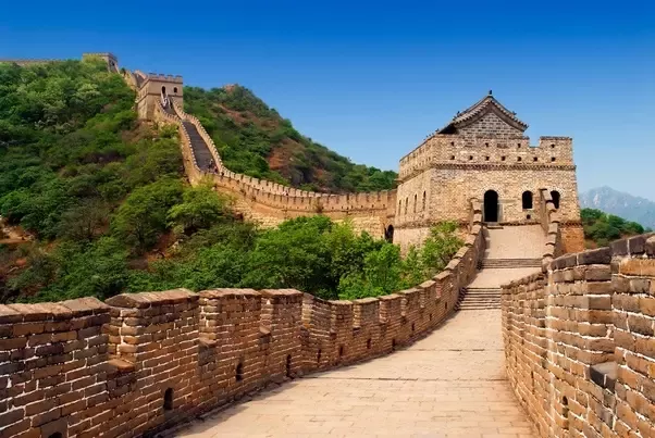 И зачем только строили? Защищала ли Великая Китайская стена от монголов
