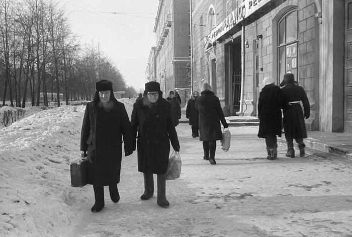 Екатеринбург в 1980-1990 годах: Смутное время, нищета, голод, страх 