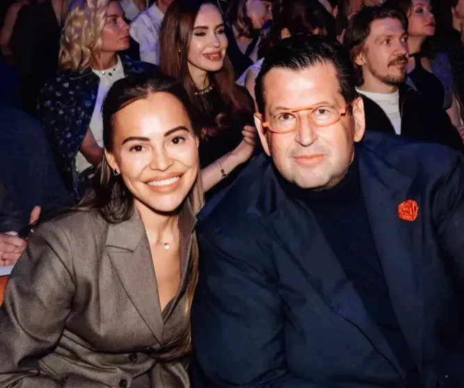 Иван Ургант, Ян Яновский, Алёна Долецкая и Дарина Алексеева на премии фонда 