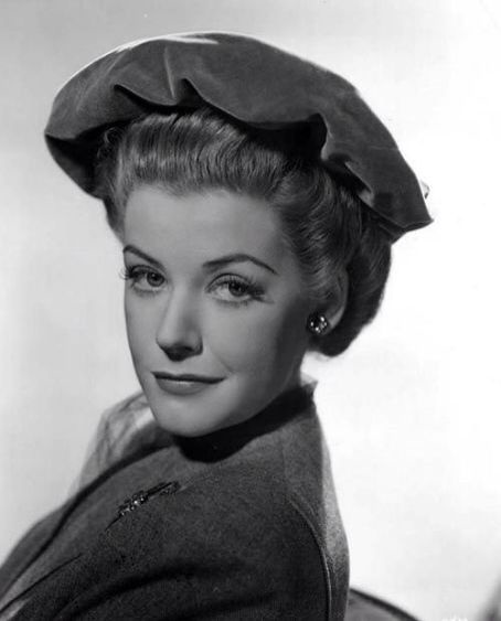 Красотка из 50-х Карен Верне 