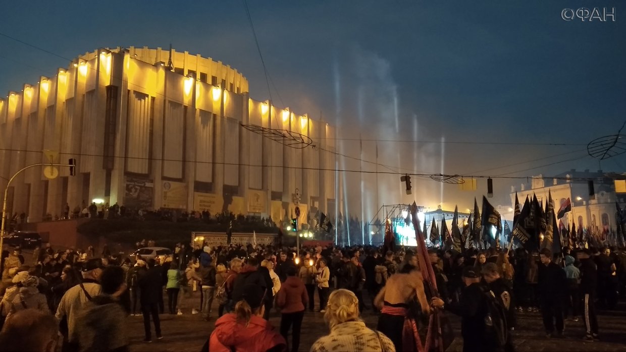 Марш УПА в Киеве: лидер группировки «С14» призвал националистов стать «новой элитой страны»