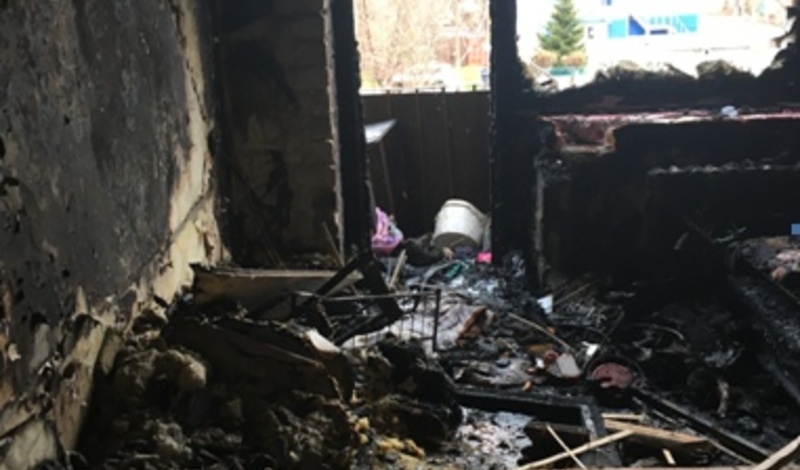 Двое нижегородцев убили беременную подругу и сожгли её квартиру