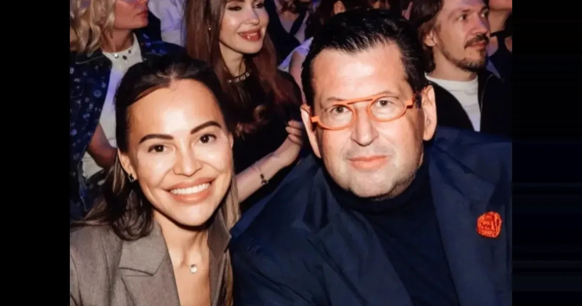 Иван Ургант, Ян Яновский, Алёна Долецкая и Дарина Алексеева на премии фонда "Друзья"