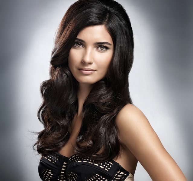 Tuba Büyüküstün красивая турчанка Туба Бюйюкюстюн. Фото / Tuba Büyüküstün. Photo