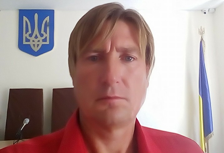 Украинские власти в понедельник дадут срок автору обращения к Путину