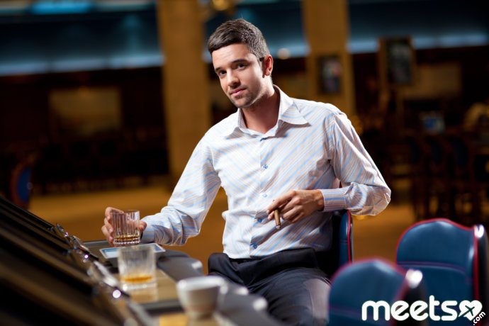 красивый парень