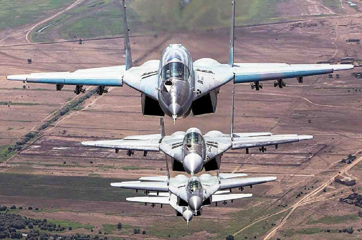 Российские военные подтвердили преимущество над США в небе Сирии, нанеся повреждения F-35 и F-22 (лучшим истребителям Пентагона) Российские военные подтвердили преимущество над США в небе Сирии, нанеся повреждения F-35 и F-22 (лучшим истребителям Пентагона)