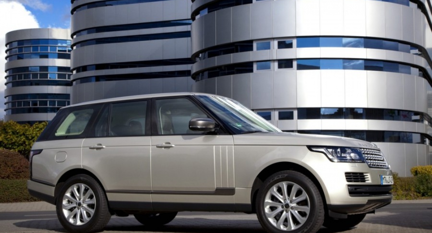 Представлен обновленный Land Rover Defender Автомобили