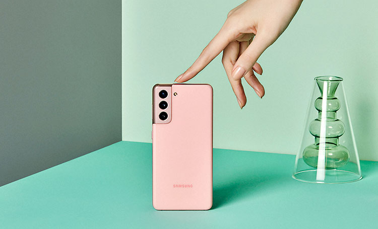 На что способна камера флагманского смартфона: рассказываем на примере нового Galaxy S21