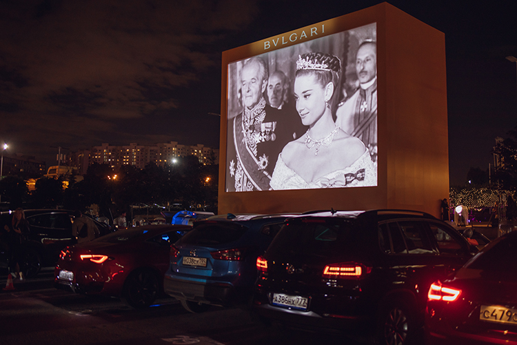 Екатерина Варнава, Полина Гагарина, Рената Литвинова, Агата Муцениеце и другие на открытии бутика Bvlgari Екатерина Варнава, Полина Гагарина, Рената Литвинова, Агата Муцениеце и другие на открытии бутика Bvlgari Мода,Новости моды