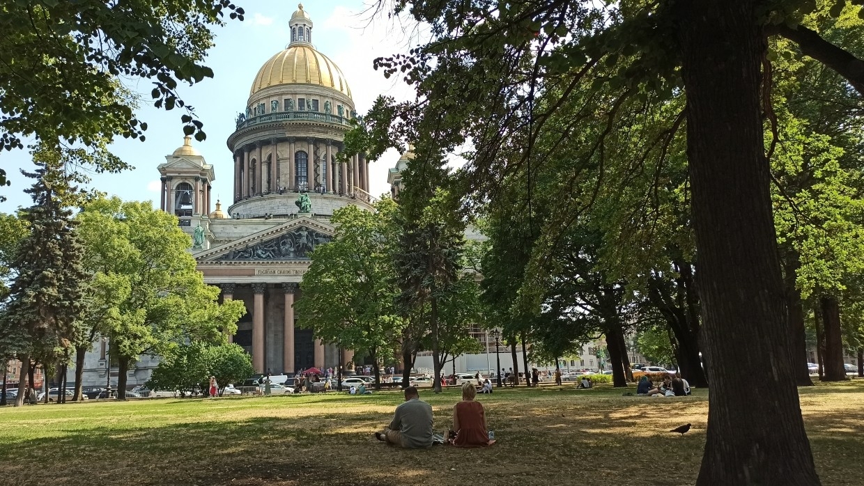 Прошедший июль стал одним из самых жарких в Петербурге за всю историю наблюдений