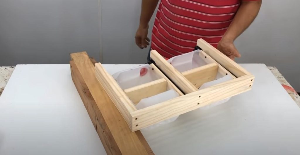 Полезная идея для мастерской: выдвижной ящик из пластиковой канистры