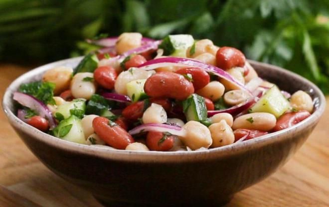 7 ингредиентов, улучшающих вкус салатов кулинария,салаты