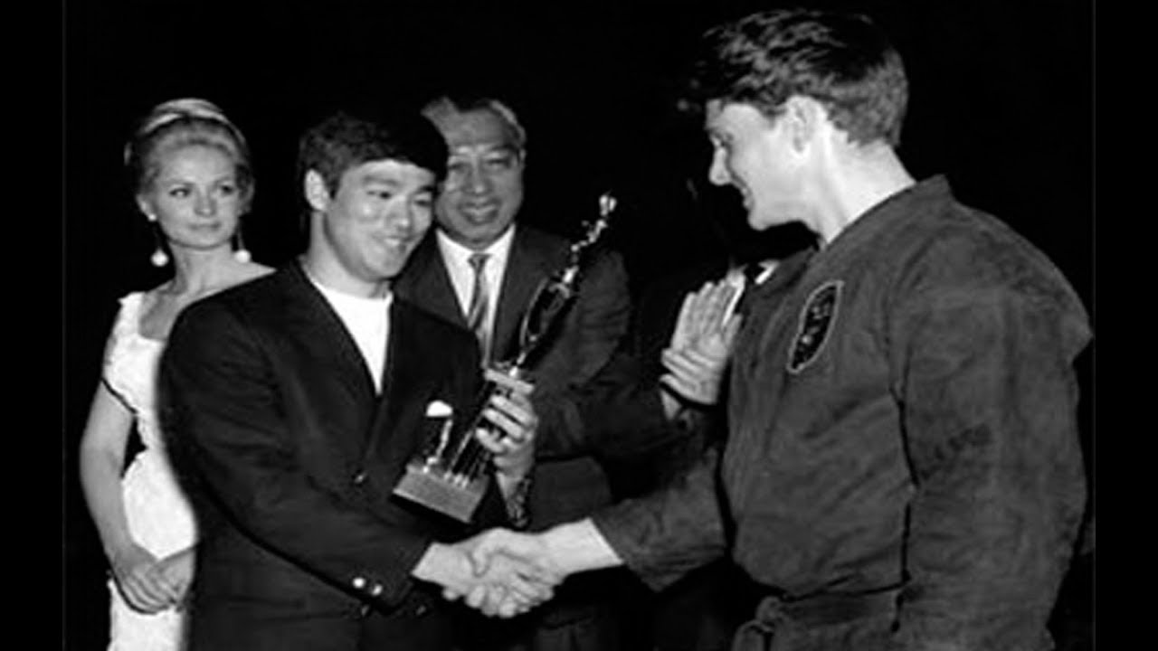 Джо Льюис: гений карате которого натренировал Брюс Ли Джо Льюис: гений карате которого натренировал Брюс Ли Культура