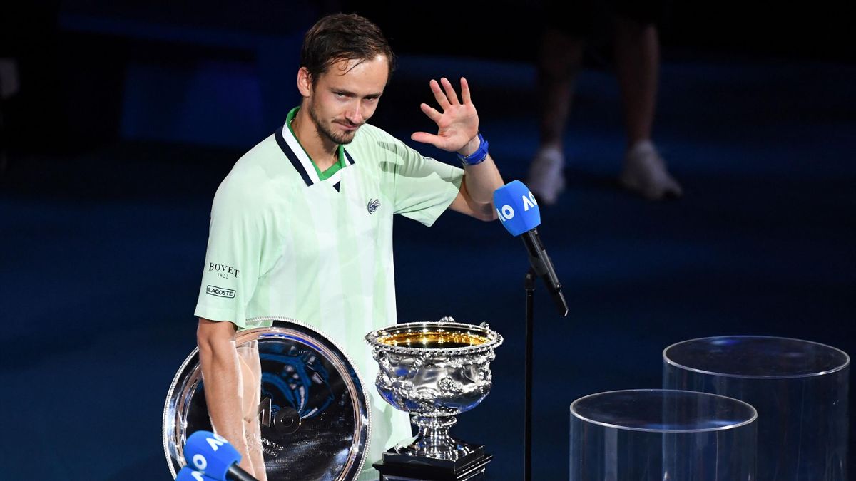 Медведев – 2-й, Рублев опустился на 7-е. Рейтинги ATP и WTA после AO