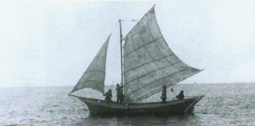 Ижорская парусная лодка