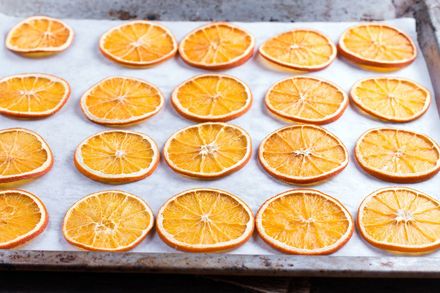 Сушеные апельсины: вкусное угощение и красивая идея для декора. Этап: 6
