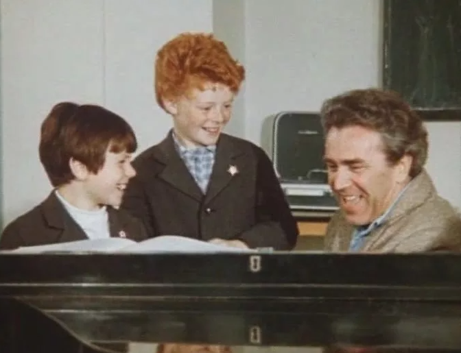 «Где это видано, где это слыхано»: мальчишки, исполнившие эти куплеты, не дожили до 50 лет 