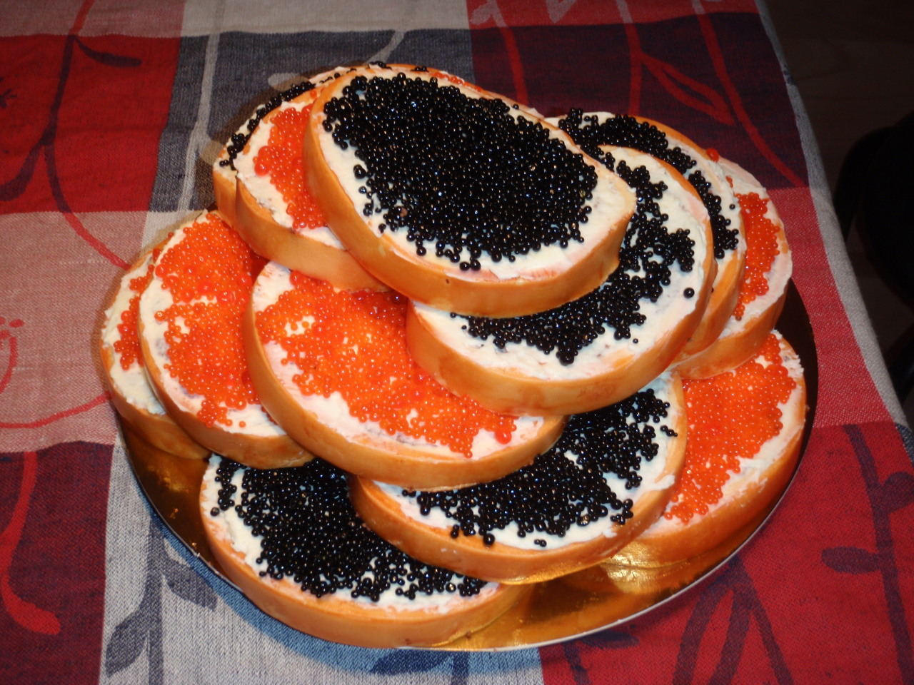 Днем рождения, картинки с икрой красной и черной