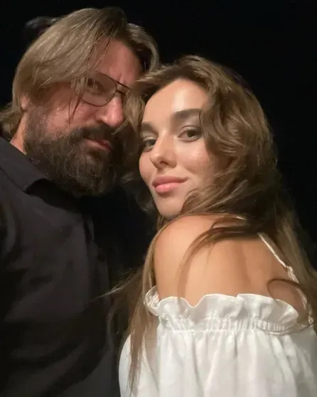 Виктор Логинов воссоединился с молодой женой, которая обвинила его в домашнем насилии и изменах Мария, Гуськова, Логинов, браке, Логинова, которая, супруги, психически, Через, несколько, моложе, супруга, публично, также, после, числе, актёра, готовит, Виктор, подала