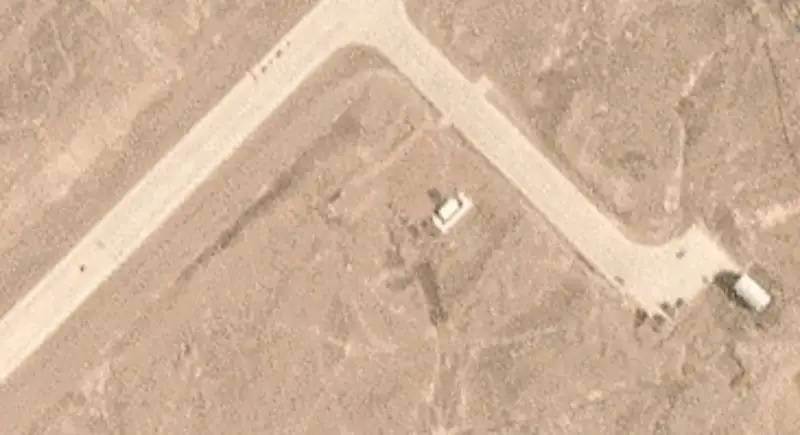 Секретный объект: Китай модернизирует аэродром на полигоне Лобнор Секретный объект: Китай модернизирует аэродром на полигоне Лобнор армия