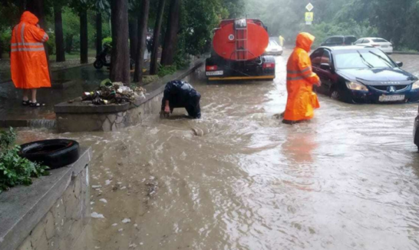 Ялта получит 93 млн рублей на компенсацию гражданам, пострадавшим от потопа