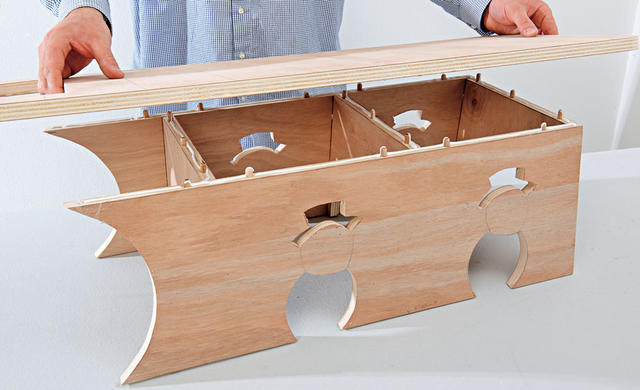 Самодельные санки из фанеры Самодельные санки из фанеры сделай сам