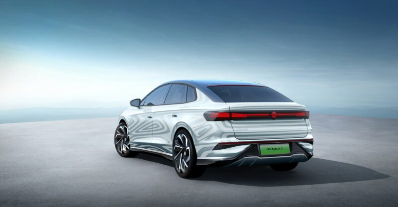 Volkswagen неожиданно представил концептуальный седан ID.Next на Шанхайском автосалоне