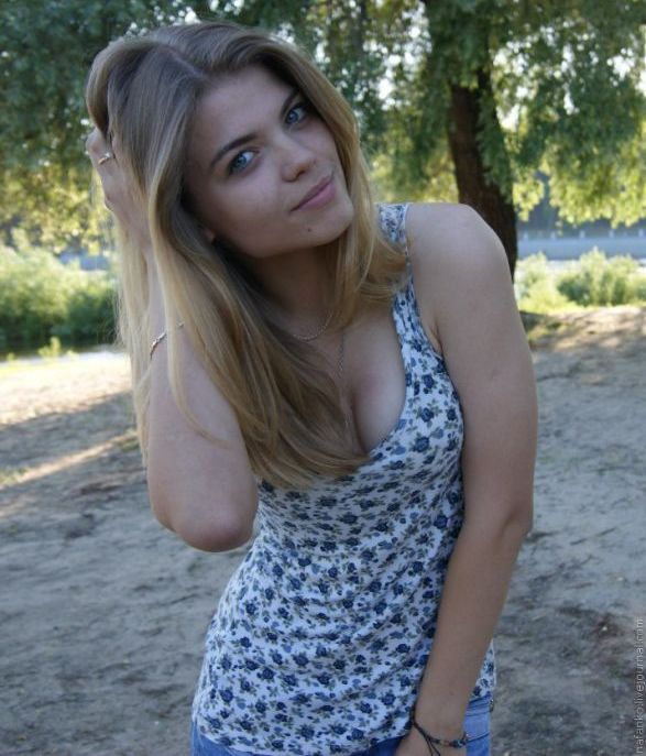 dovesti-devushku-chastnie-foto-devushek-smotret