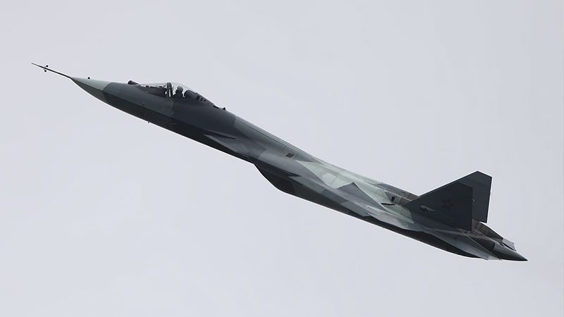 Шойгу: испытания новых ракет для истребителей Су-57 завершатся в 2022 году