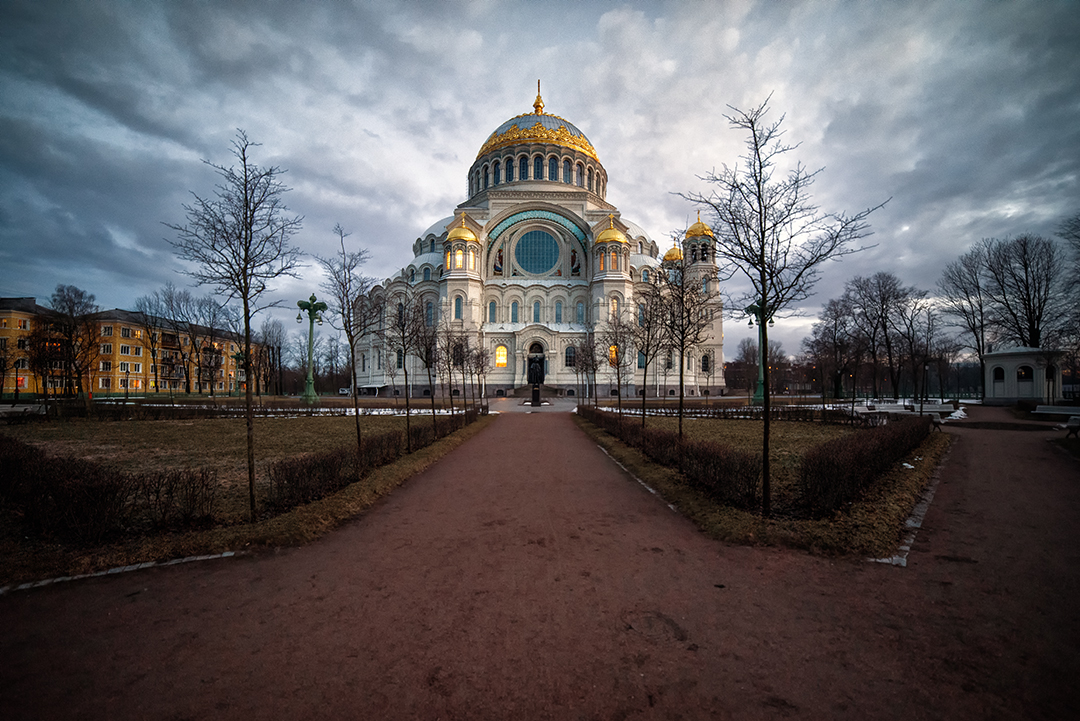 Кронштадт курск. Кронштадт. Кронштадт Питер. Кронштадт храм морской славы.