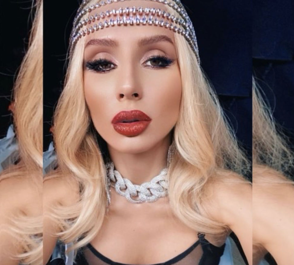 Лобода накинула сетку без майки и поклонники заметили, что наряд слишком просвечивает в софитах Лобода накинула сетку без майки и поклонники заметили, что наряд слишком просвечивает в софитах Культура