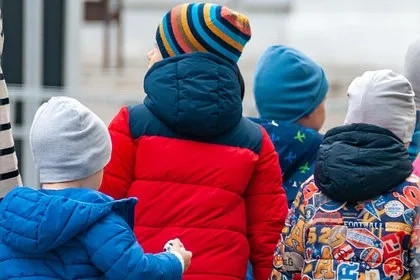 Родителям назвали способы защитить детей от частых болезней в детском саду