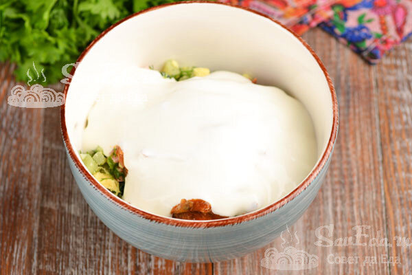 Окрошка, которая вас точно удивит вкусом - 3 отличных варианта Окрошка, которая вас точно удивит вкусом - 3 отличных варианта нарезаем, окрошку, мелко, очень, можно, окрошки, огурцы, выкладываем, окрошка, томатном, соусе, перемешиваем, свежие, сразу, интересный, готова, выделения, картофель, колбасы, будет
