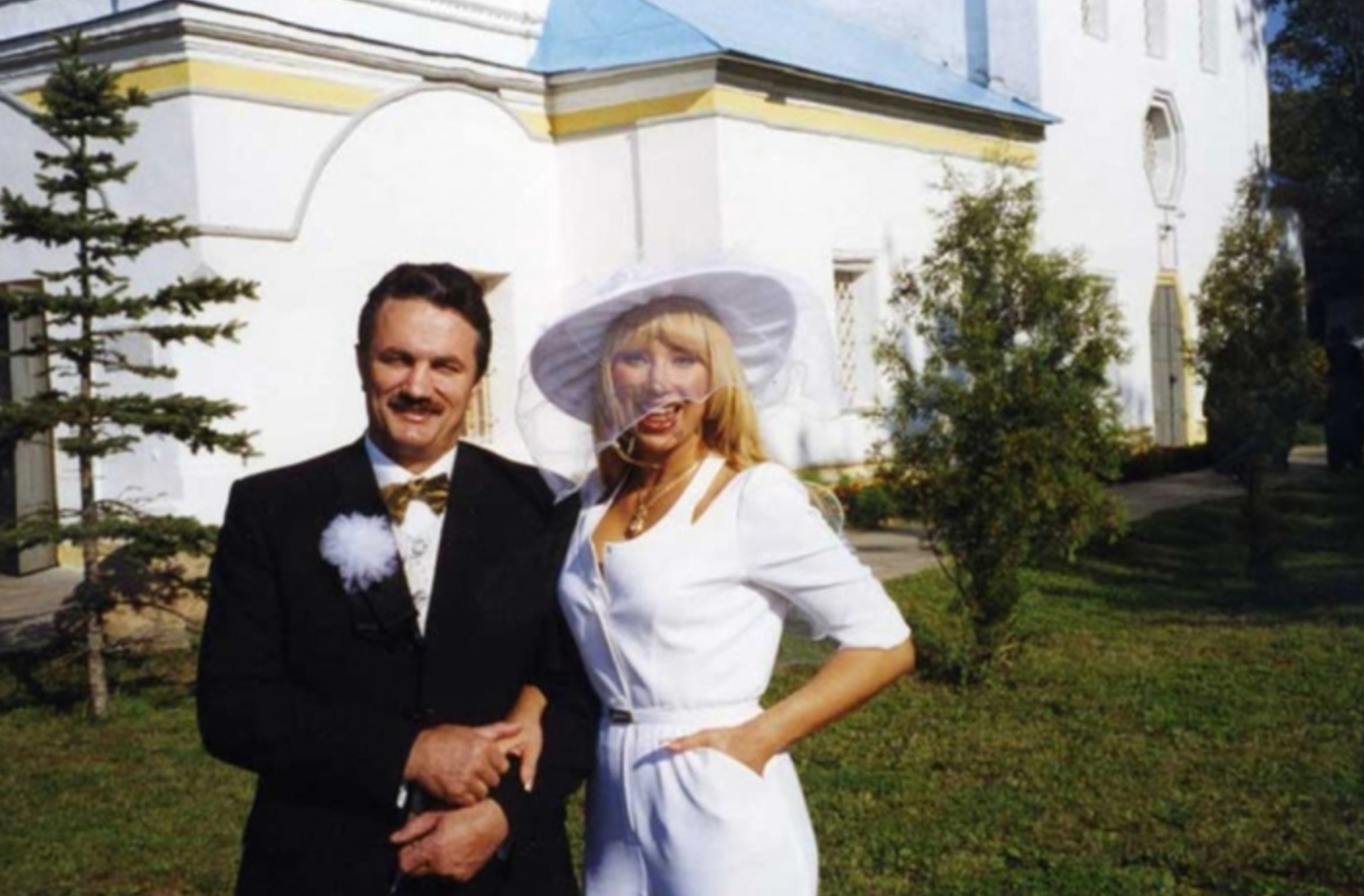 Маша Распутина борется за свой дом: бывшая жена мужа грозит продажей недвижимости