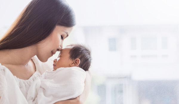 Прочистка носа новорожденному