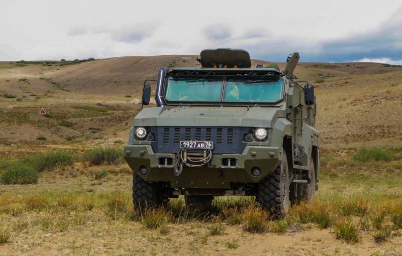 Броневик «Тайфун» в новой роли, в горах и за границей оружие
