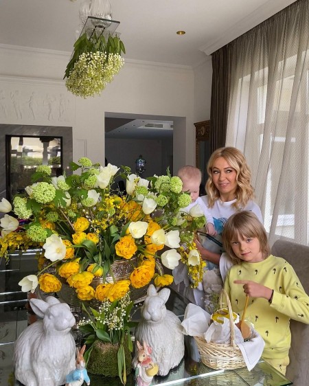 Пасха 2021: как отметили светлый праздник Филипп Киркоров, Алла Пугачева, Ксения Собчак, Наталья Водянова и другие Звезды,Новости о звездах