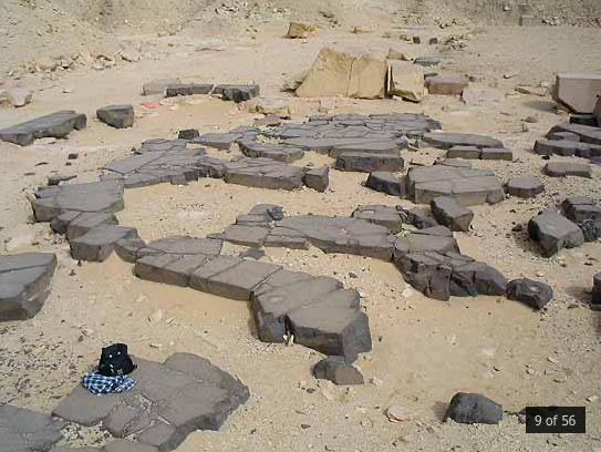Загадки Саккары: базальтовый мозаичный пол возле пирамиды Усеркафа
