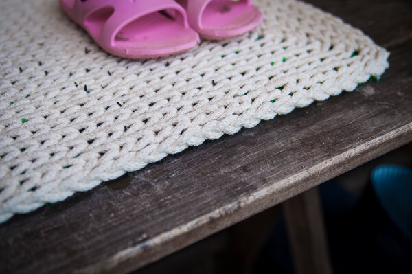 Вязание по пластику. Техника интересная и, как оказалось, простая Вязание по пластику. Техника интересная и, как оказалось, простая мастер класс