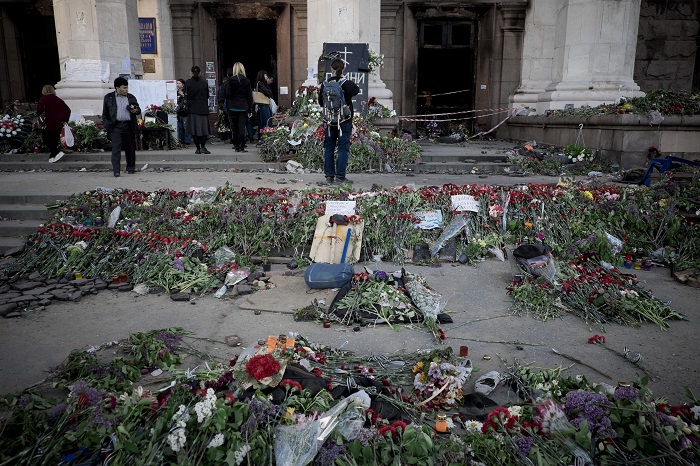 Чёрная пятница 2 мая: Как убивали жителей Одессы и Славянска Чёрная пятница 2 мая: Как убивали жителей Одессы и Славянска украина