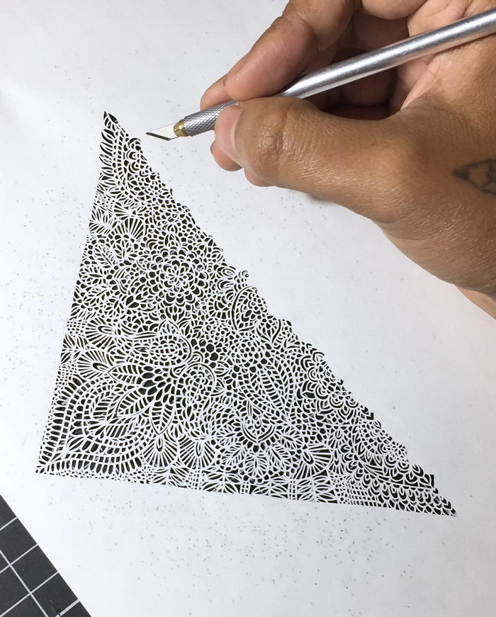Фантастическая резьба по бумаге Фантастическая резьба по бумаге