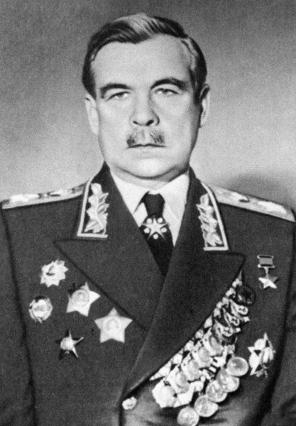 Как белые «краснели», а красные «белели» Как белые «краснели», а красные «белели» история России