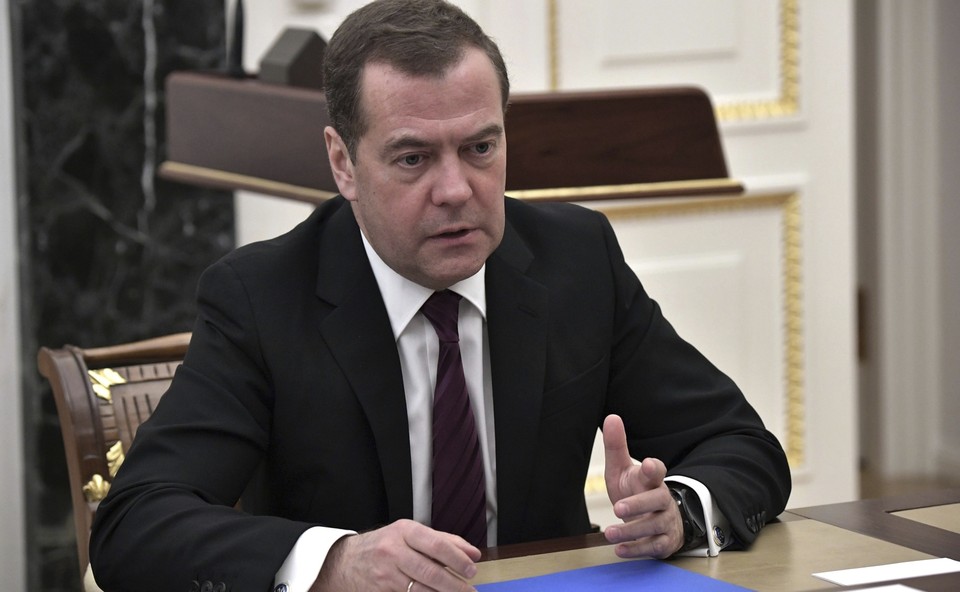 Дмитрий Медведев выступил за предложение дать улицам России имена врачей, которые умерли при борьбе с эпидемией коронавируса