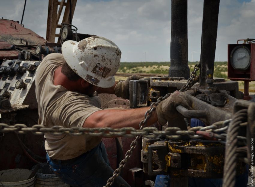 Сланцевое бурение в Техасе нефть, скважина, бурение, добыча нефти