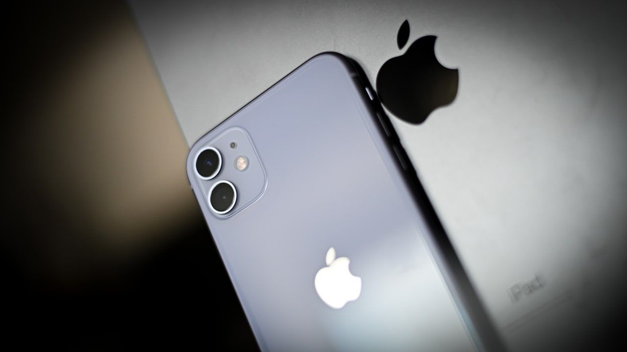 Bloomberg: Apple планирует сократить найм сотрудников в следующем году Bloomberg: Apple планирует сократить найм сотрудников в следующем году Общество