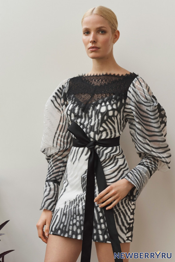 Элегантные образы для современных женщин из коллекции Amanda Wakeley весна-лето 2020 amanda wakeley,дизайнеры,коллекции,мода,мода и красота,модные тенденции