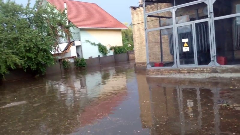 Вчерашний дождь и ураган в Киеве гроза, киев, потоп