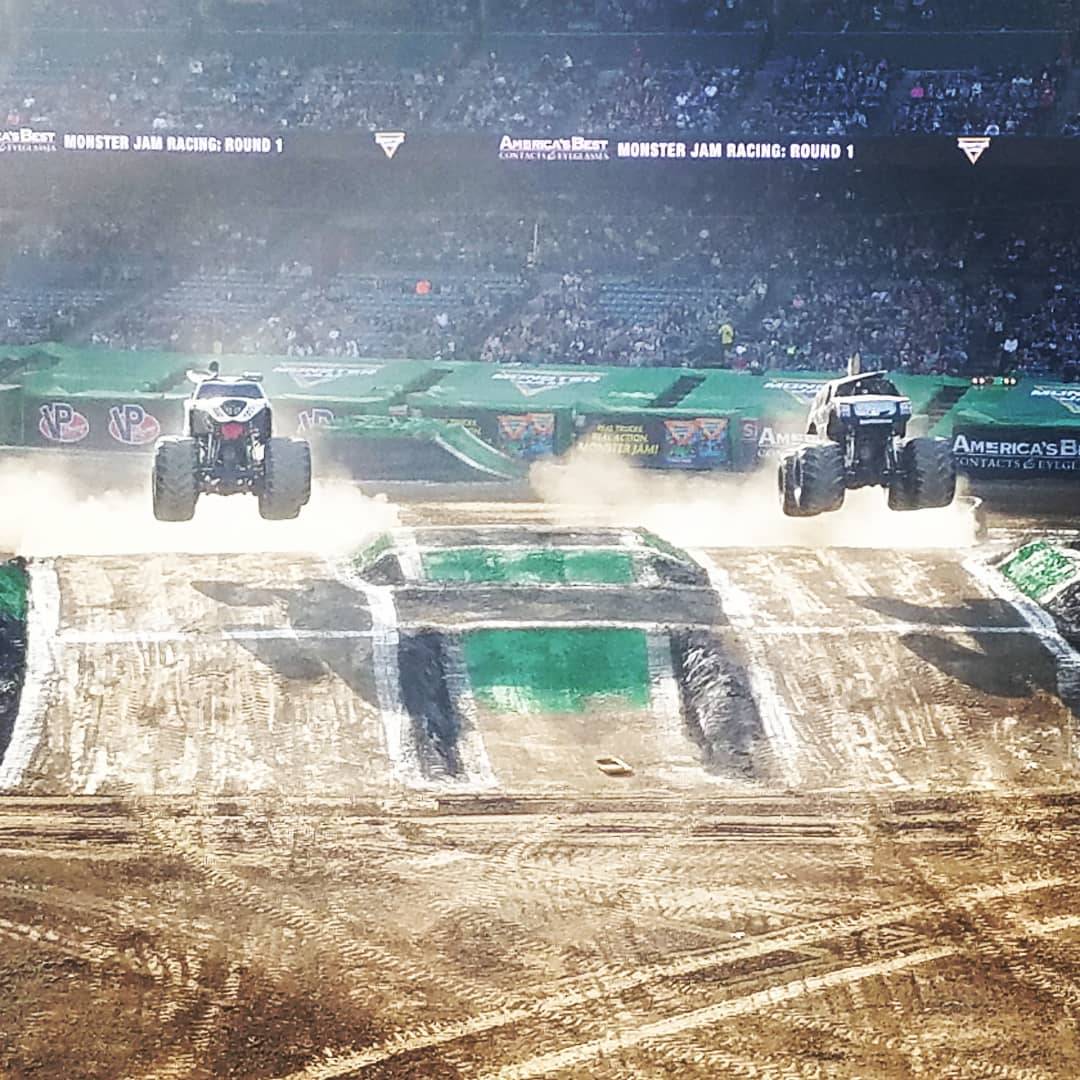 Странное, необычное и смешное... девушки