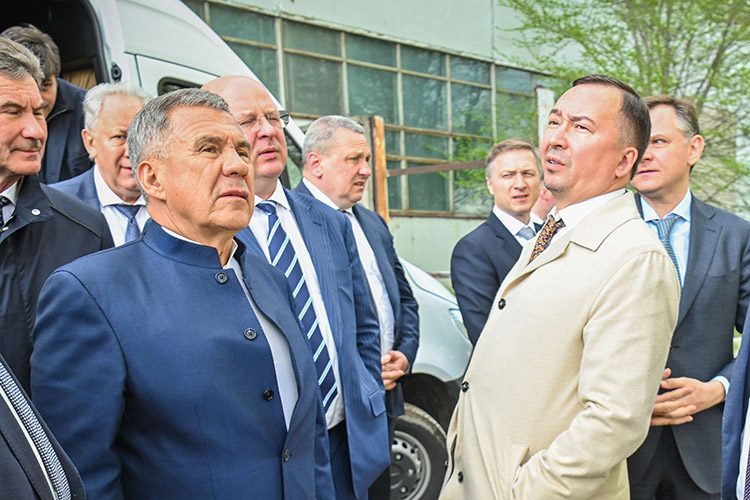 Рустам Минниханов очень хотел затащить в Казань строительство «Байкала»